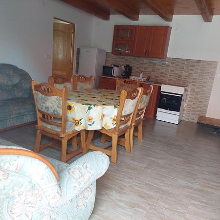 Orban Nyaralohaz Villa Kovagoors Dış mekan fotoğraf
