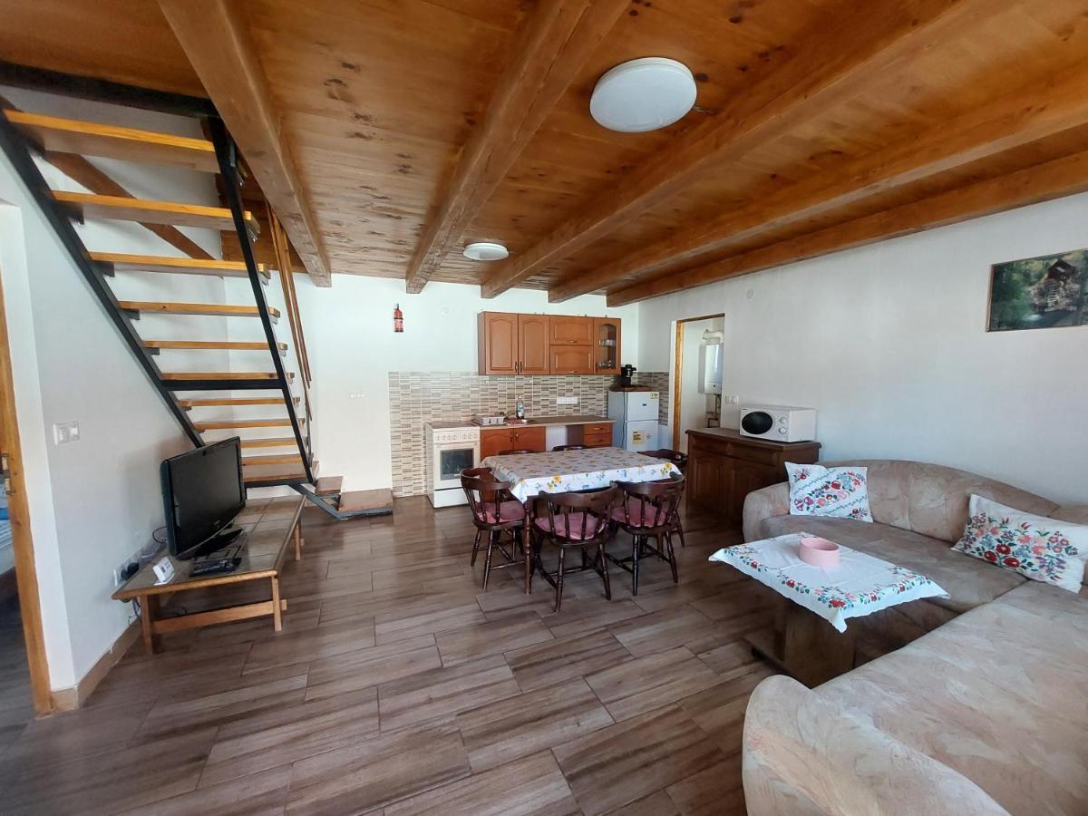 Orban Nyaralohaz Villa Kovagoors Dış mekan fotoğraf
