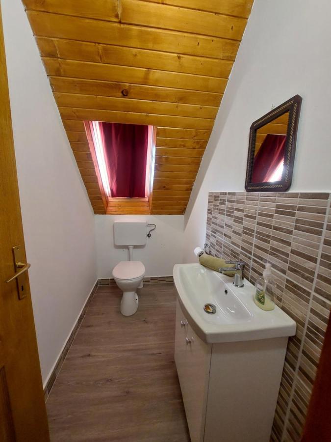 Orban Nyaralohaz Villa Kovagoors Dış mekan fotoğraf