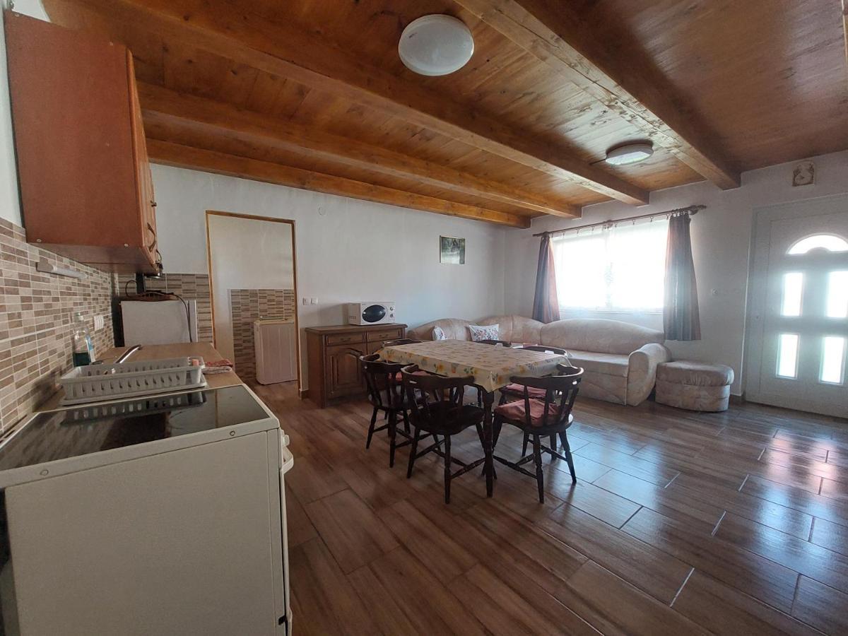 Orban Nyaralohaz Villa Kovagoors Dış mekan fotoğraf