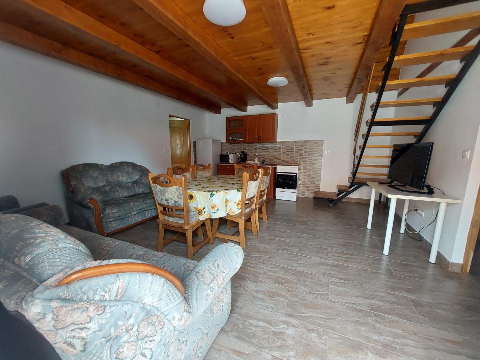Orban Nyaralohaz Villa Kovagoors Dış mekan fotoğraf